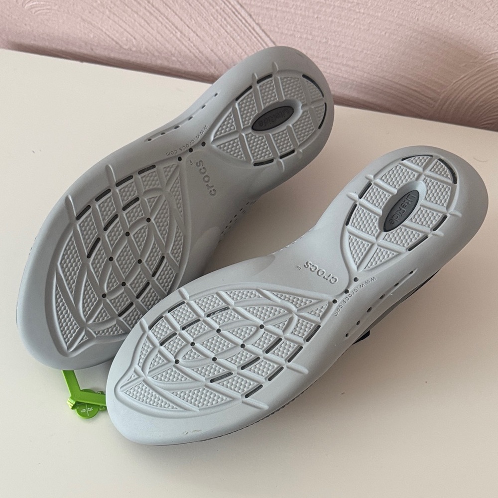 Crocs Literide Sneakers - Picture 3 of 4